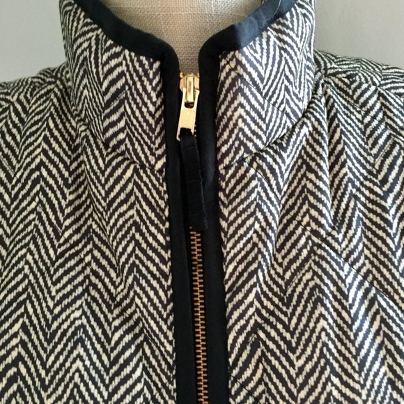 J. Crew Black White Herringbone Quilted Puffer Vest Small NEW - Picture 5 of 11
